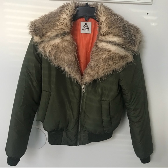 UNIF Amelia green faux fur jacket - Picture 3 of 7